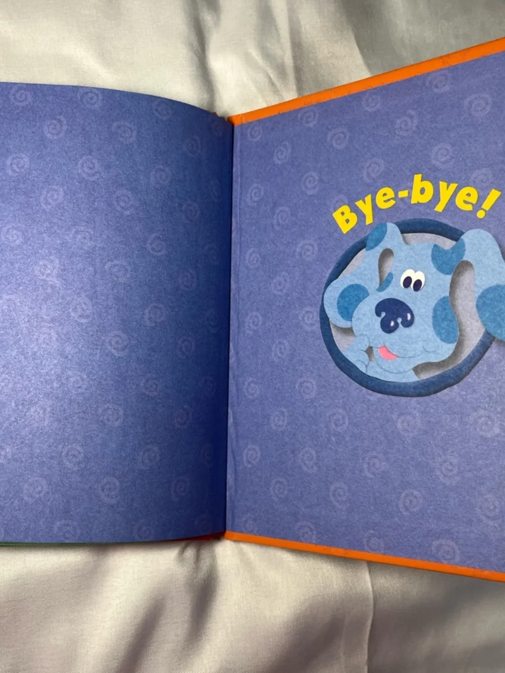 Vtg 2002 Blue’s Clues Blue’s Perfect Present HC Book Nick Jr Kids‎ Story
